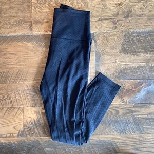 Black Lululemon Align Leggings